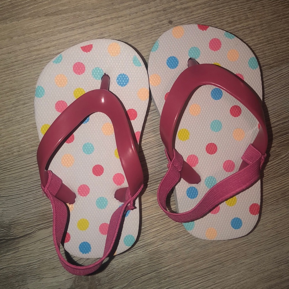 4/$15 Cute Polka Dot Baby Sandals size 3-4